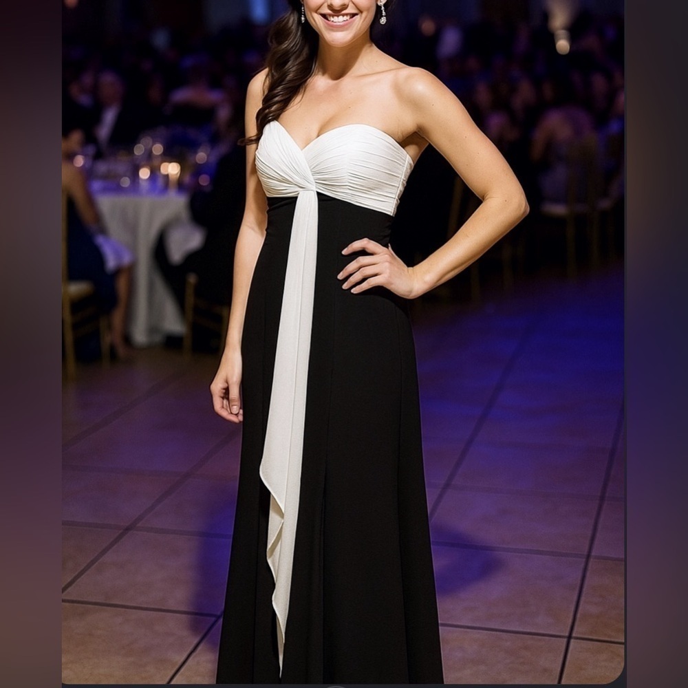Wayne Clark strapless formal maxi dress black & white Homecoming Prom party